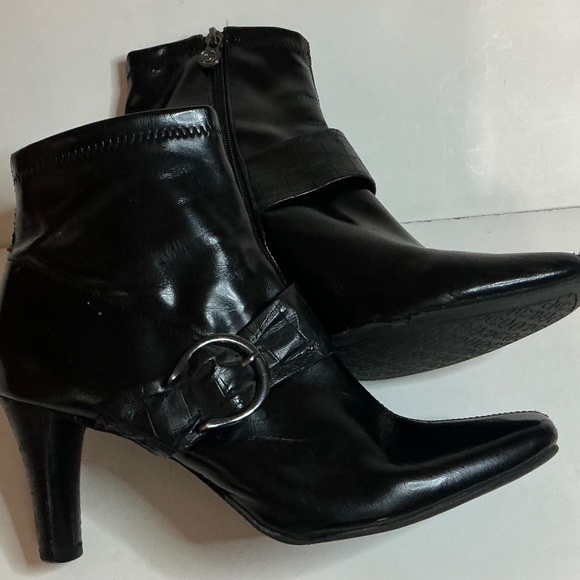 Etienne Aigner Barley Ankle boot three inch heel black MOTO size 8.5 - Picture 1 of 9